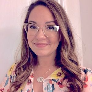 Meet your Posher, Mandy